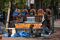 Shoeshine stand